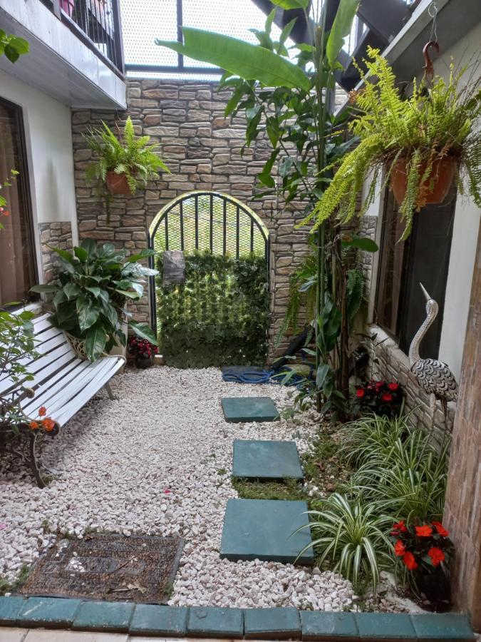 Rancha Azul Inn Alajuela Kültér fotó