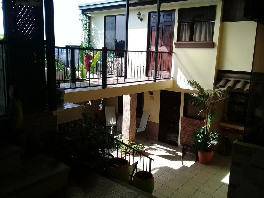 Rancha Azul Inn Alajuela Kültér fotó